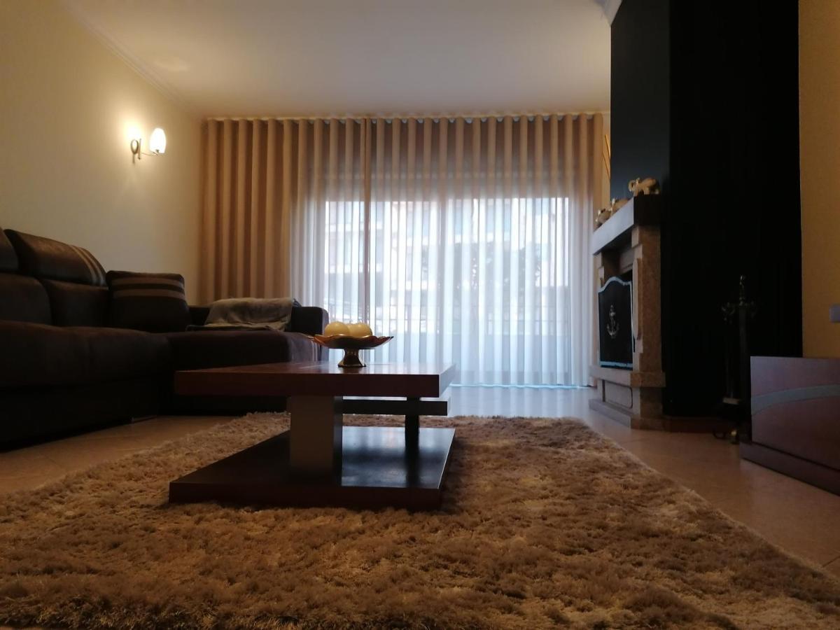 Apartamento Rua Da Amizade Felgueiras Bagian luar foto