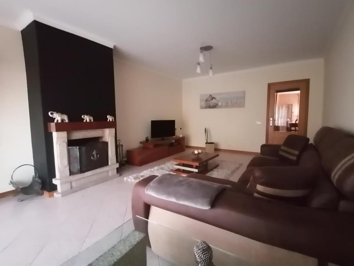 Apartamento Rua Da Amizade Felgueiras Bagian luar foto